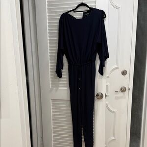 Elegant Ralph Lauren LAUREN silklike  Navy Jumpsuit